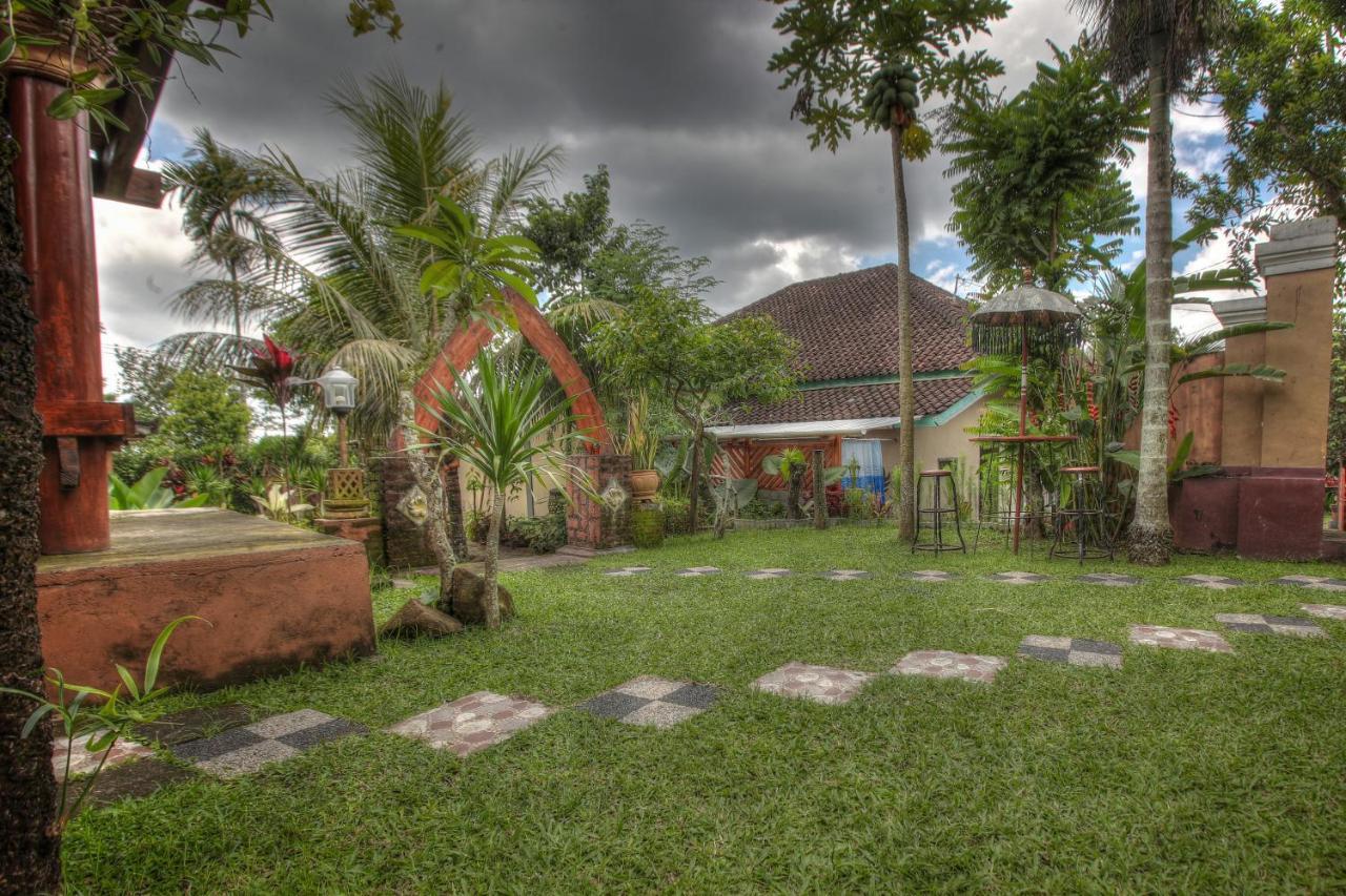 Bello Ethnic Bungalow & Resto 테테바투 외부 사진
