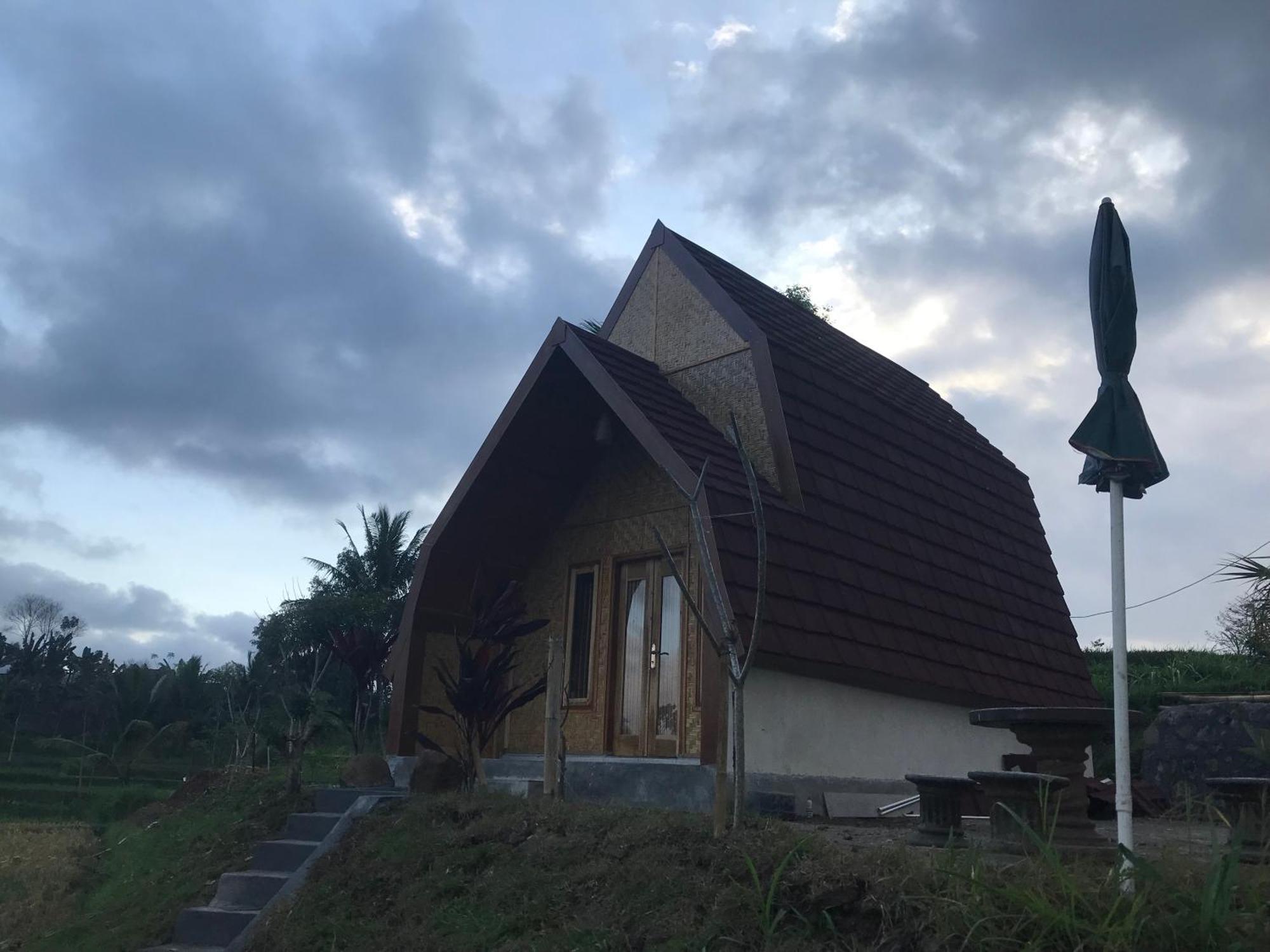 Bello Ethnic Bungalow & Resto 테테바투 외부 사진